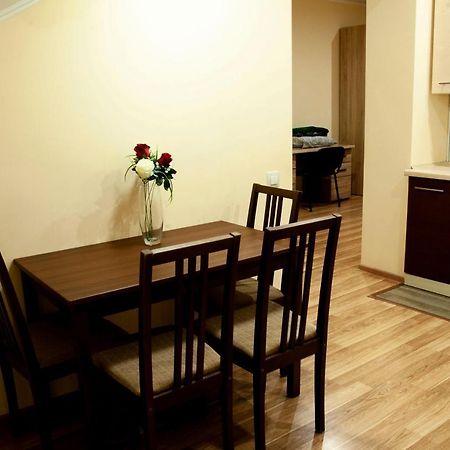 Wonderful Flat On City Center ウージュホロド エクステリア 写真