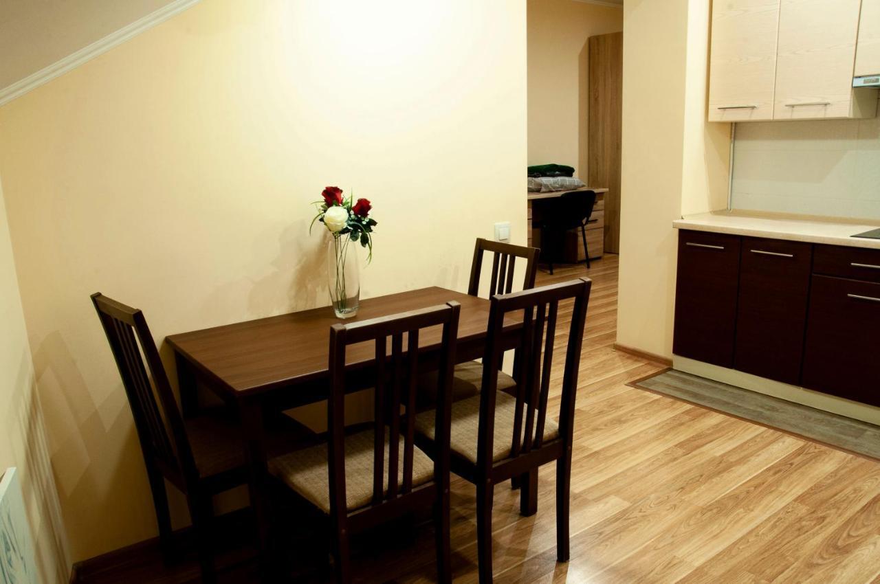 Wonderful Flat On City Center ウージュホロド エクステリア 写真